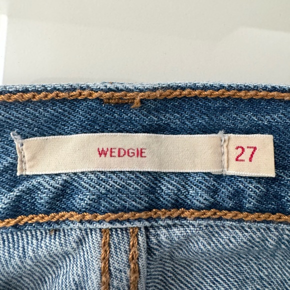Levi’s wedgie jeans - Picture 3 of 5